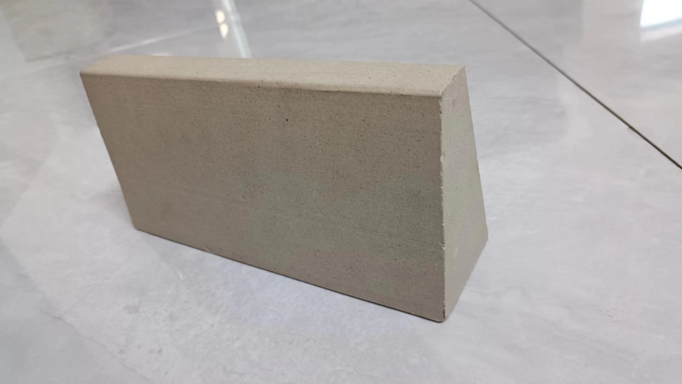 端面楔型耐酸磚的缺點是什么？